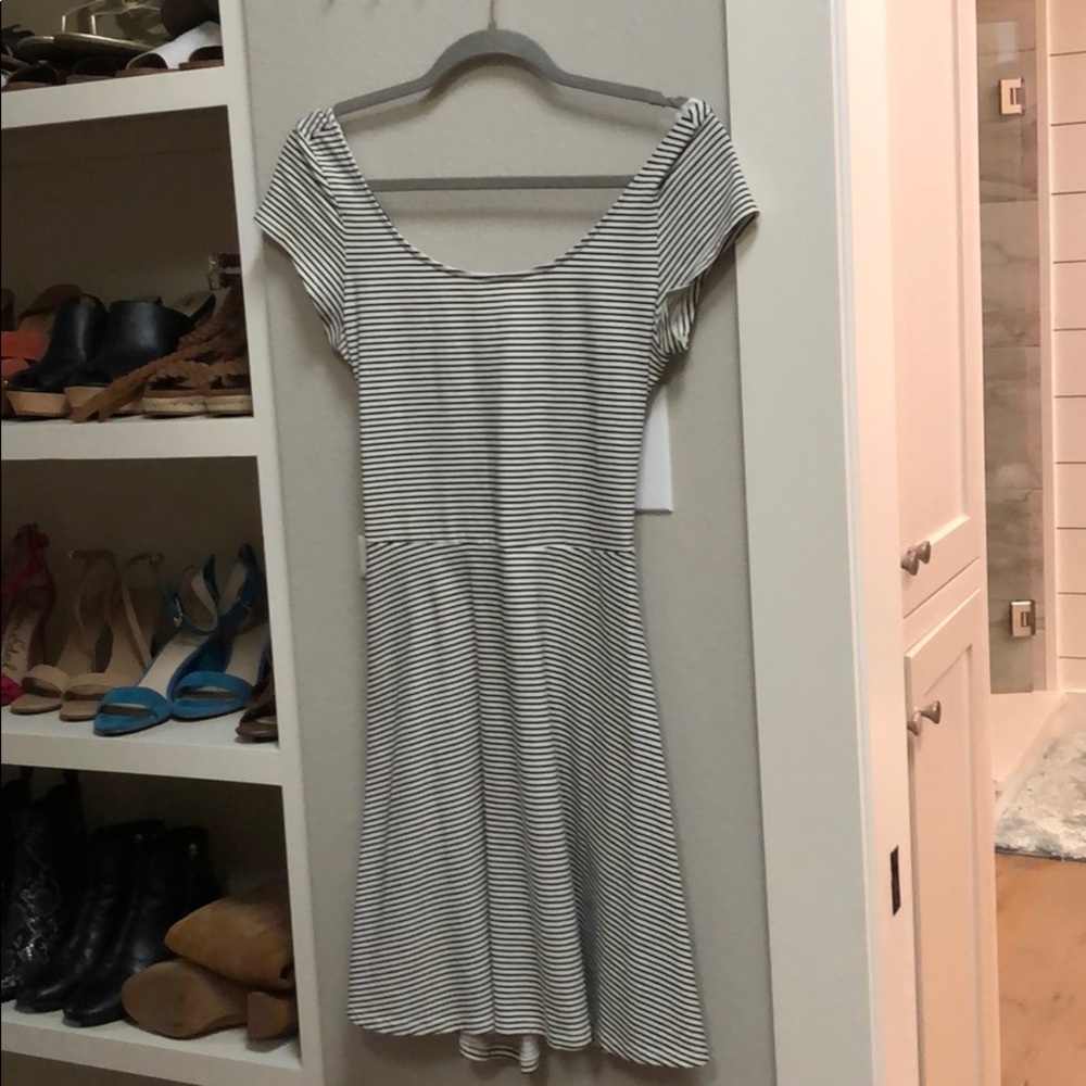 Black & white dress